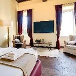 Domus Corsini Pensjonat 4*